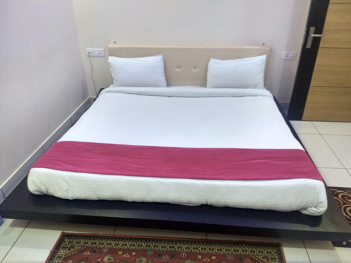 Hotel Reyansh Tanakpur Exterior photo
