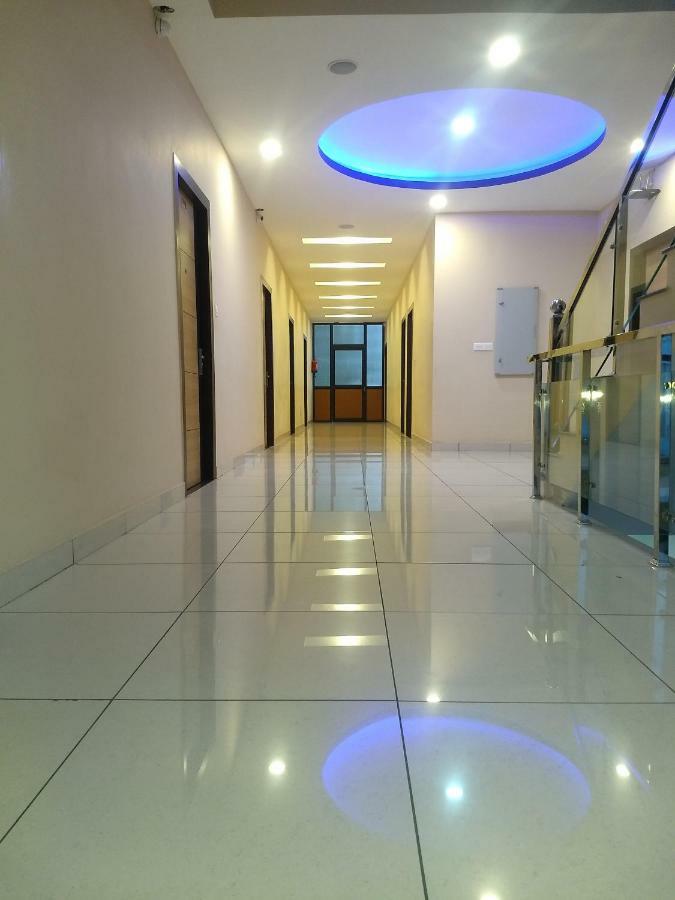 Hotel Reyansh Tanakpur Exterior photo